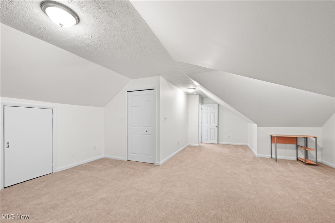 Knickerbocker - Residential