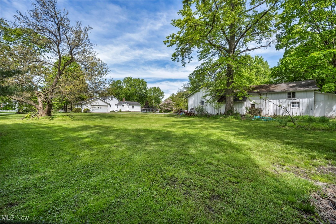 7435 Little Mountain Road, Mentor, Ohio image 8
