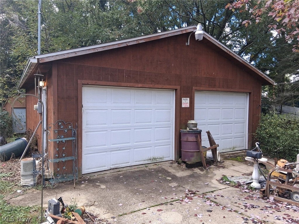 315 E Walnut Street