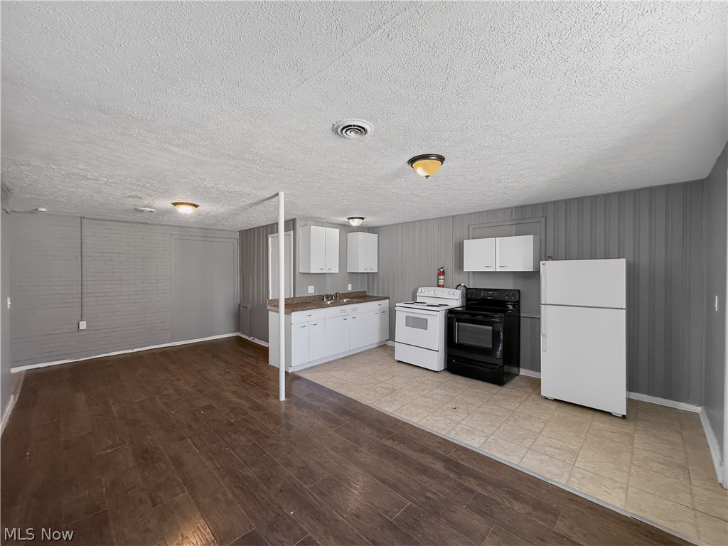 Sheffield Land Co - Commercial Sale