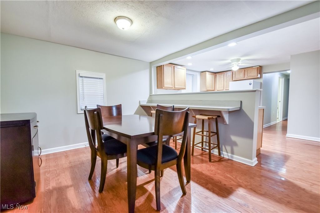 Photo of 37309 Sharpe Avenue, Willoughby, OH 44094 (MLS # 5178020)