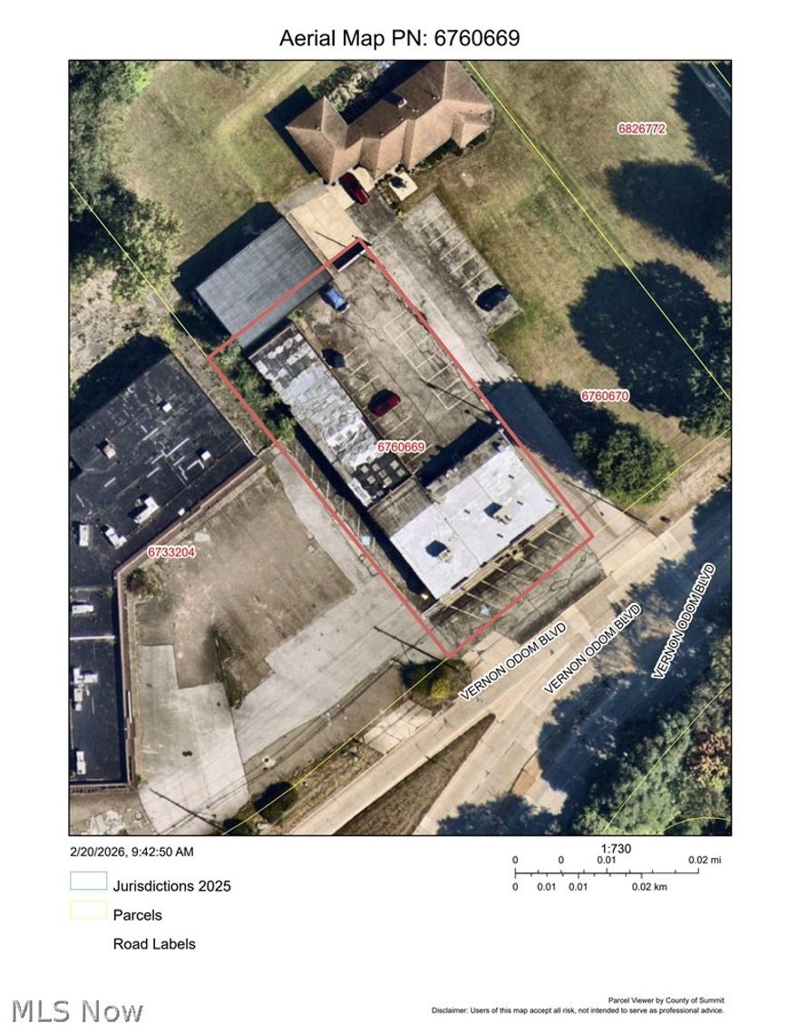 Positioned on a highly visible, active corner with convenient access to I-77, this well-located commercial building offers exceptional exposure and opportunity. Currently home to Primo’s Deli, the property benefits from a strong community presence as well as being serviced by public water, public sewer, and natural gas. Zoning supports a wide variety of possible uses, including restaurant or café, apartment complex (possibly high density), multi-family housing, personal care services such as barber or cosmetology shops, child day care, dry cleaning, and much more. Whether you’re looking to continue its current use or bring a new vision to life, this prime location provides outstanding potential. Call today for more information or to schedule a showing.