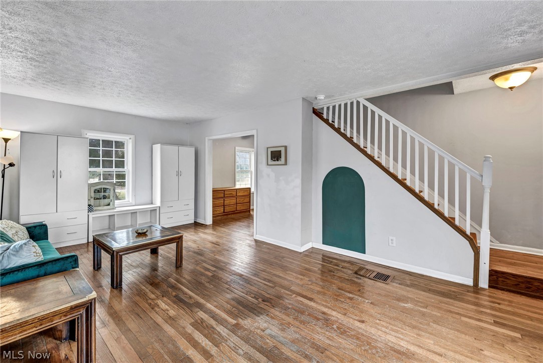 Cowles - Residential