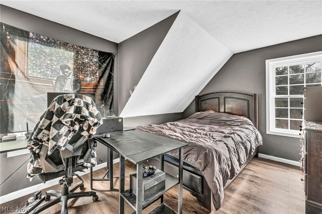 Cowles - Residential