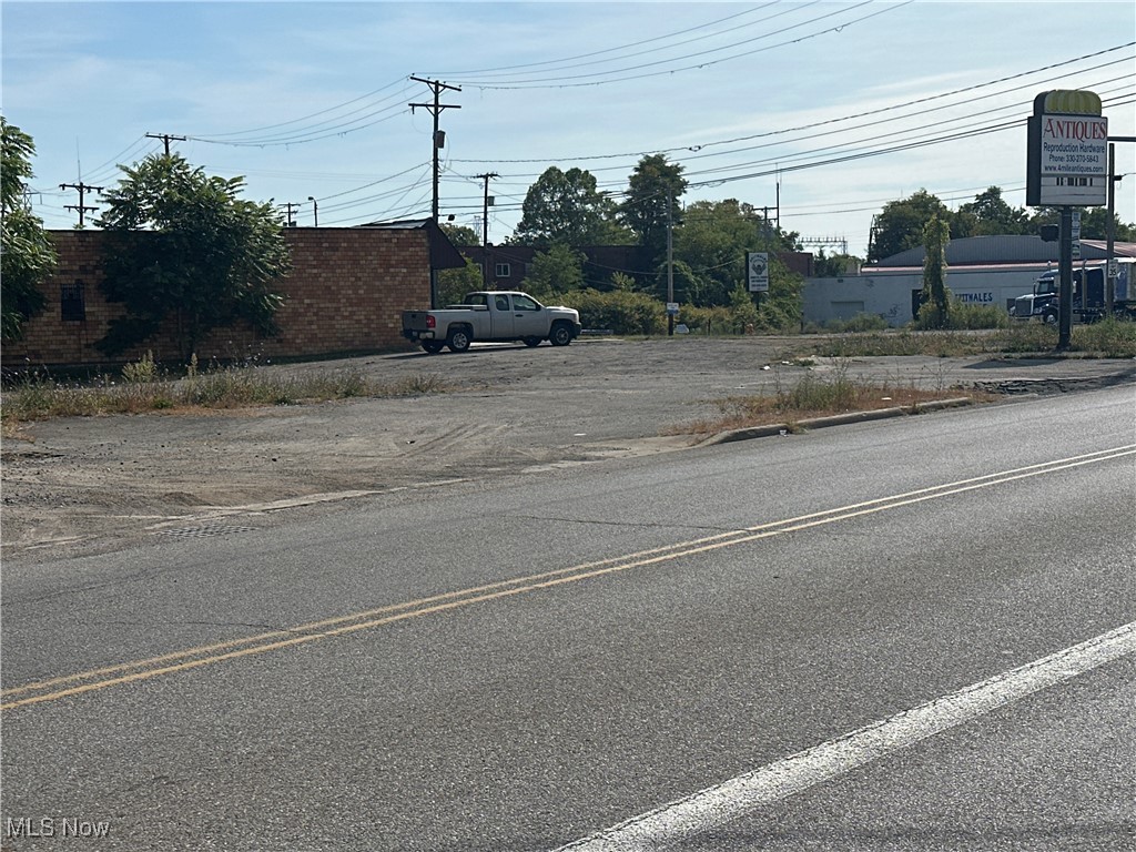 Wickliffe Comm Sub - Land