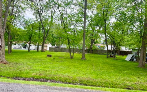 Photo for 1462 Jefferson Avenue
