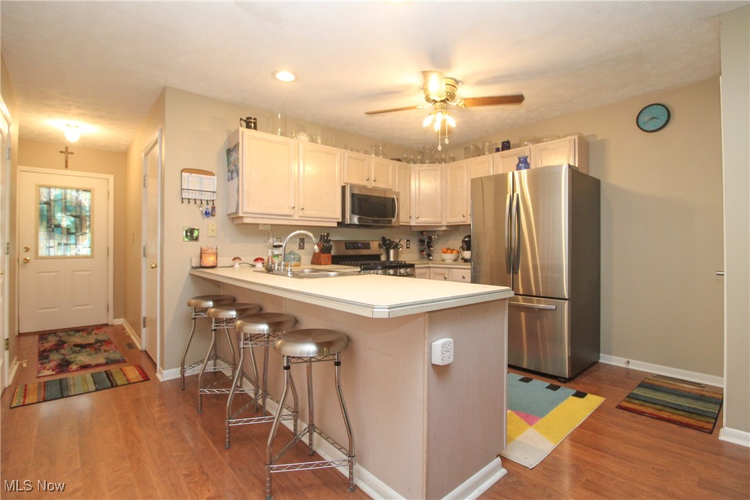 4321 Devonshire Drive, Youngstown, Ohio image 5