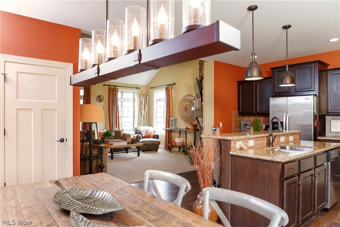 Danbury Glen Estates 01 - Residential