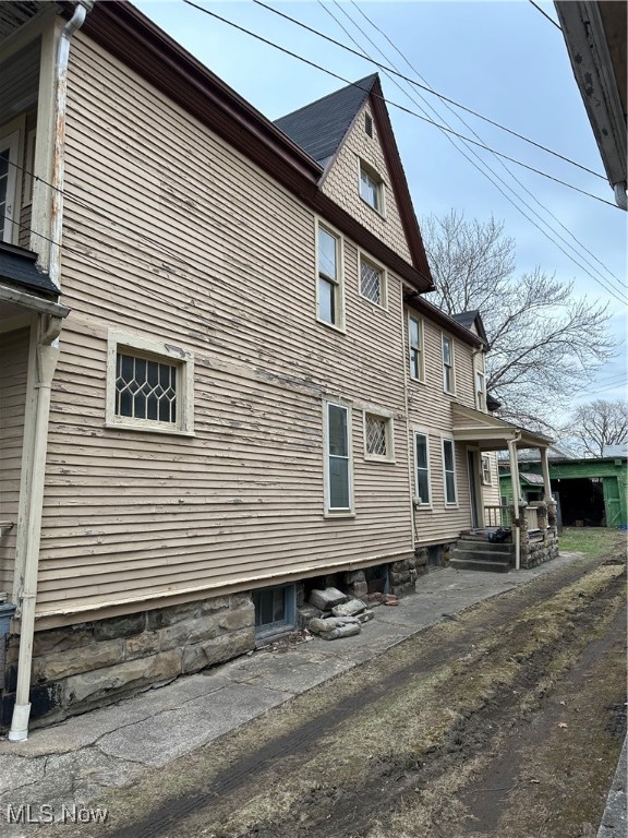 Wm Binghams Sub - Residential Income