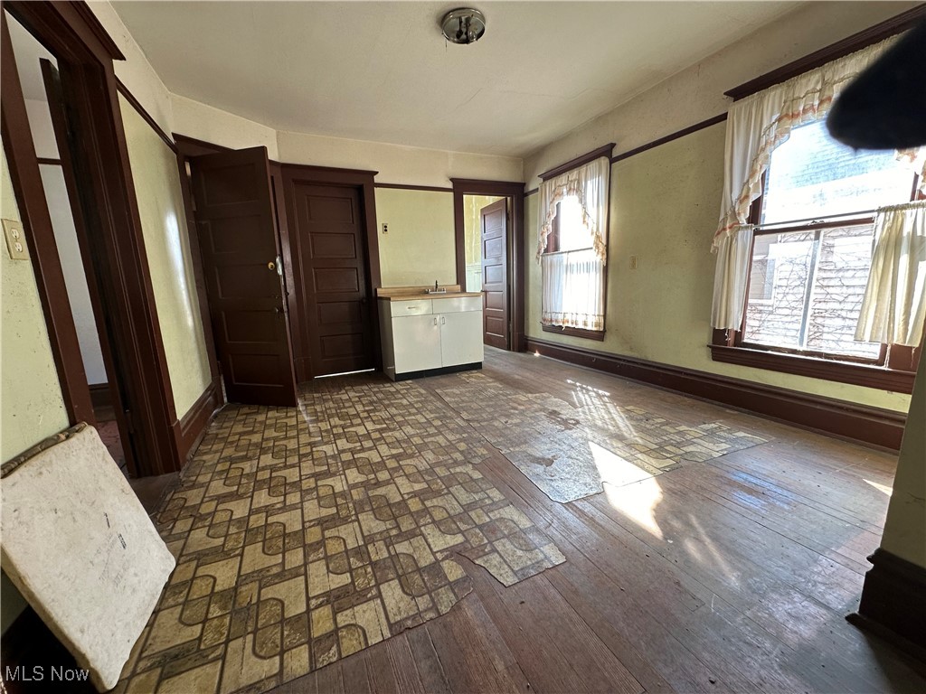 Wm Binghams Sub - Residential Income