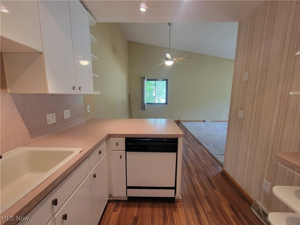 Lockwood Ridge Condo Prcl 1 - Residential