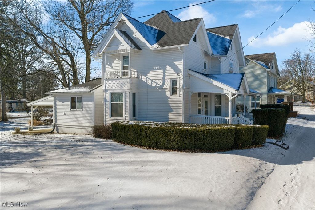 Photo of 241 W Main Street, Dalton, OH 44618 (MLS # 5183321)