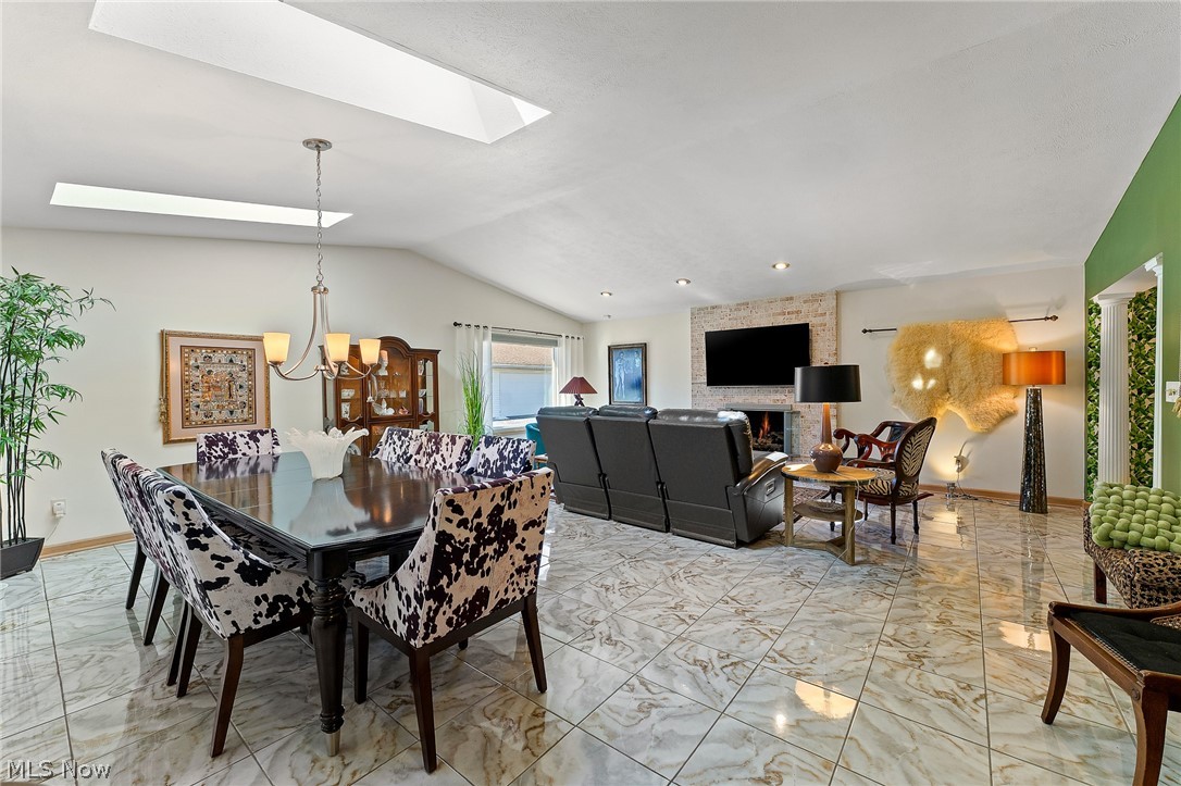 Presidential Square Condo - Residential