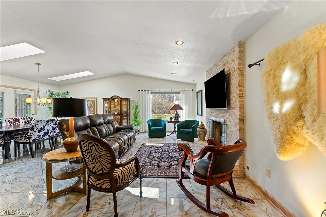 Presidential Square Condo - Residential