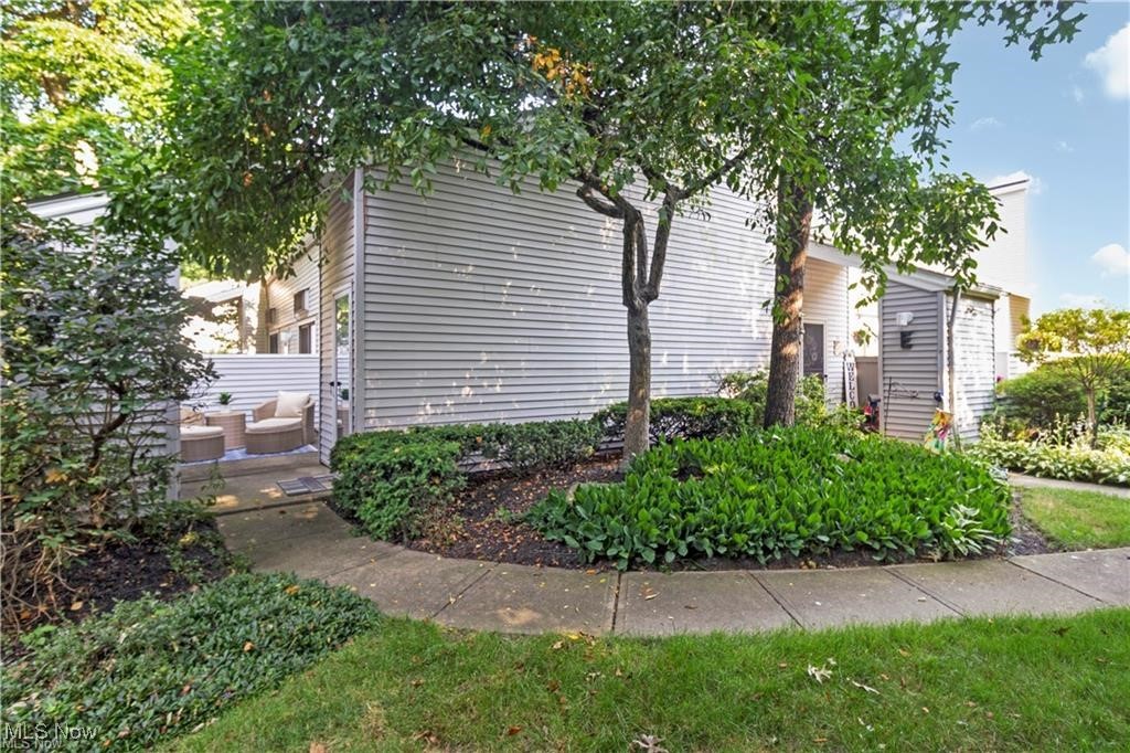 Cedarwood Village - Residential Lease