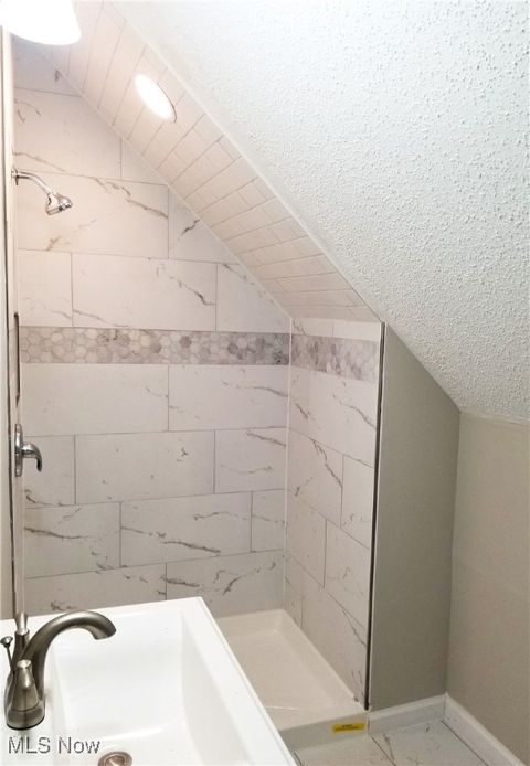 Tiny photo for 952 Elbon Road, Cleveland Heights, OH 44121 (MLS # 5183305)