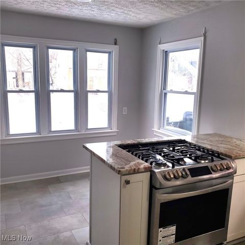 Tiny photo for 952 Elbon Road, Cleveland Heights, OH 44121 (MLS # 5183305)