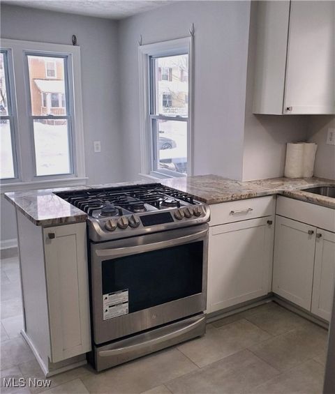 Tiny photo for 952 Elbon Road, Cleveland Heights, OH 44121 (MLS # 5183305)