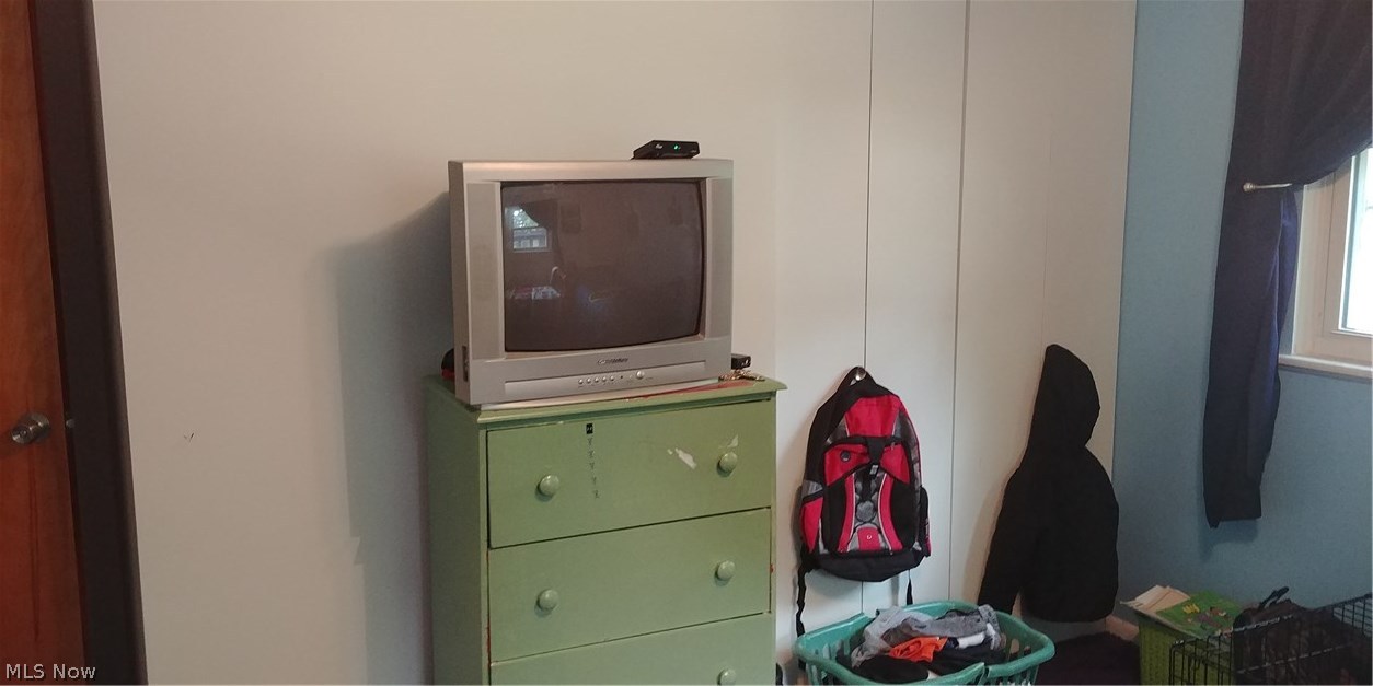 Hollywood Add - Residential