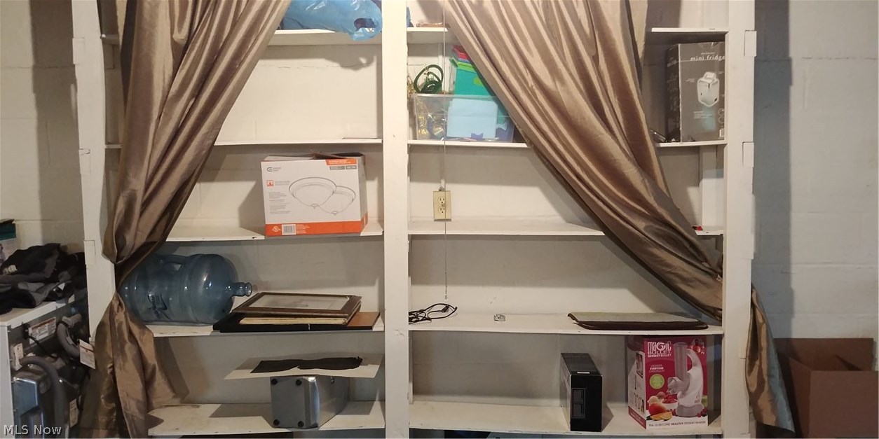 Hollywood Add - Residential