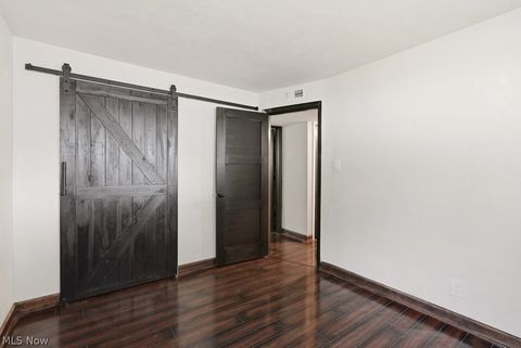 Tiny photo for 1637 Hanover Street, Cuyahoga Falls, OH 44221 (MLS # 5210005)