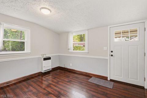 Tiny photo for 1637 Hanover Street, Cuyahoga Falls, OH 44221 (MLS # 5210005)