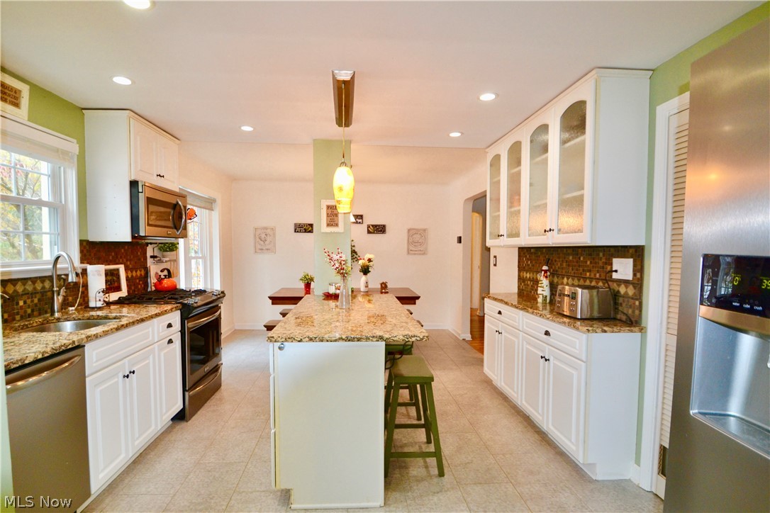 R I Curtis Mccreary-Oakwood Su - Residential