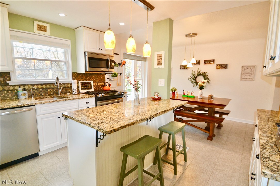 R I Curtis Mccreary-Oakwood Su - Residential