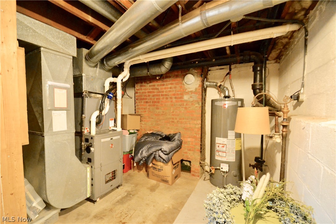 R I Curtis Mccreary-Oakwood Su - Residential