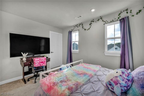 Tiny photo for 5394 Hawks Nest Circle, Sheffield Lake, OH 44054 (MLS # 5220375)