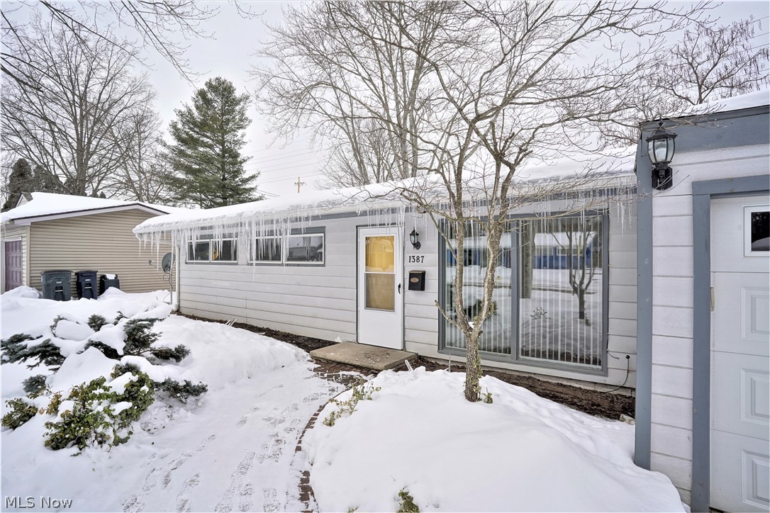 Kenilworth Manor - Residential