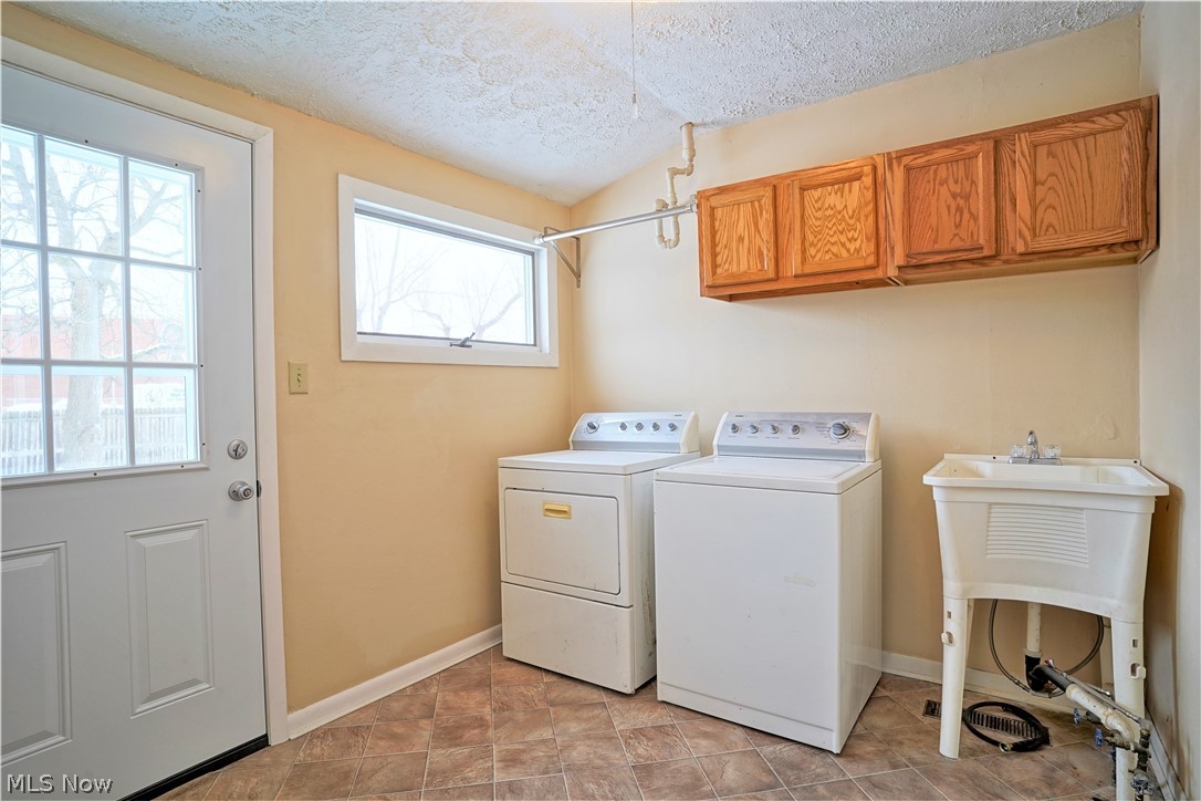 Kenilworth Manor - Residential