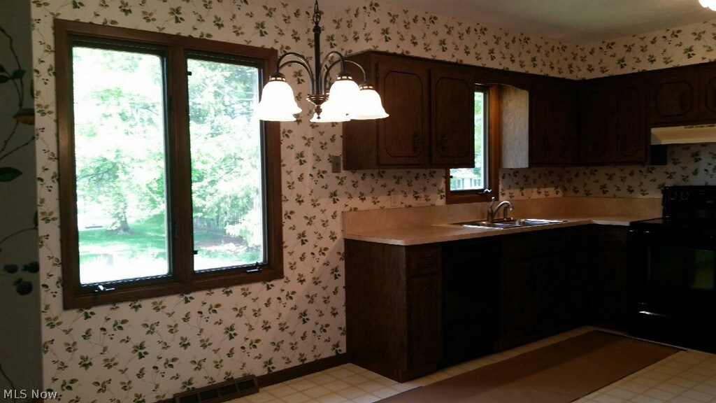 Beverly Hills Estates 01 - Residential