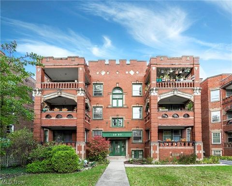 2685 Euclid Heights Boulevard 2 Cleveland Heights OH 44106