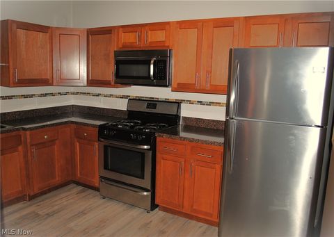 Tiny photo for 2685 Euclid Heights Boulevard #2, Cleveland Heights, OH 44106 (MLS # 5190153)