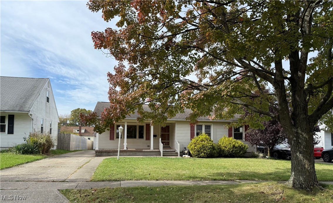 Spacious ranch located in the heart of the Falls is looking for a new owner... is it you?  Located just steps away from parks, shopping, restaurants, & theater.   Welcoming front porch leads to large living room with fireplace & is open to formal dining area.  Hardwood floors throughout with exception of vinyl in kitchen & baths.  The large kitchen also offers an eating area as well, & all appliances will stay.  Down the hall you will find the updated full bath, 3 spacious bedrooms with large closets, hardwood floors, & overhead lighting.  The primary bedroom has direct access to 1/2 bath & overlooks the oversized decking and partially fenced yard.  Huge lower level basement area with second fireplace just waiting to be finished !  2 car detached garage.    This home just needs a little TLC and personal touch to bring it back to the "gem" is once was.