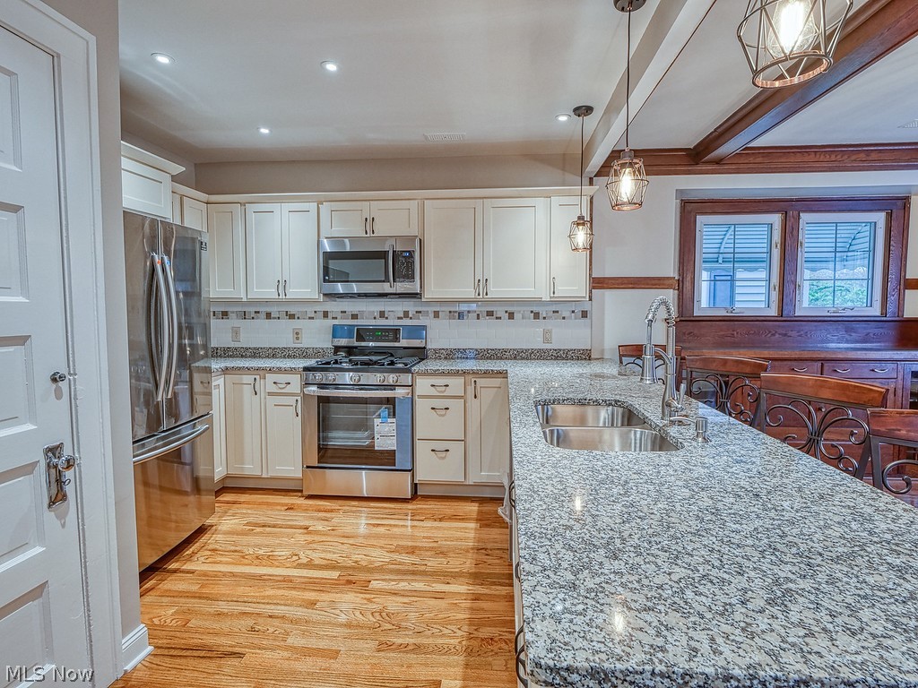 C L & L H Newells - Residential