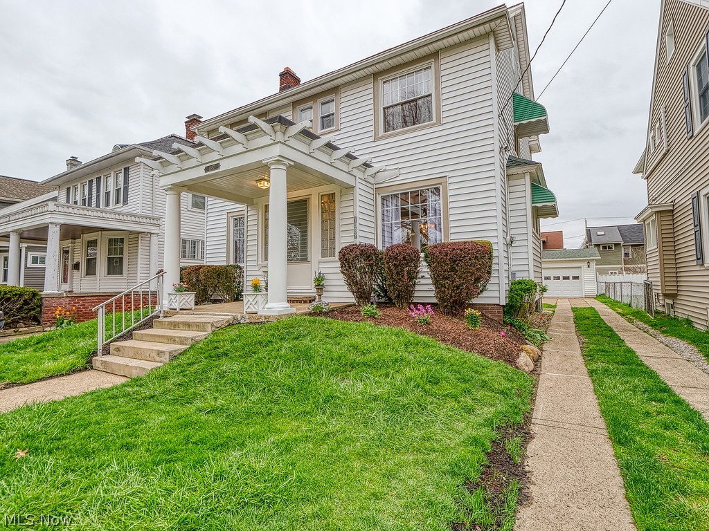 C L & L H Newells - Residential