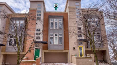 Photo for 2345 Edgehill Road