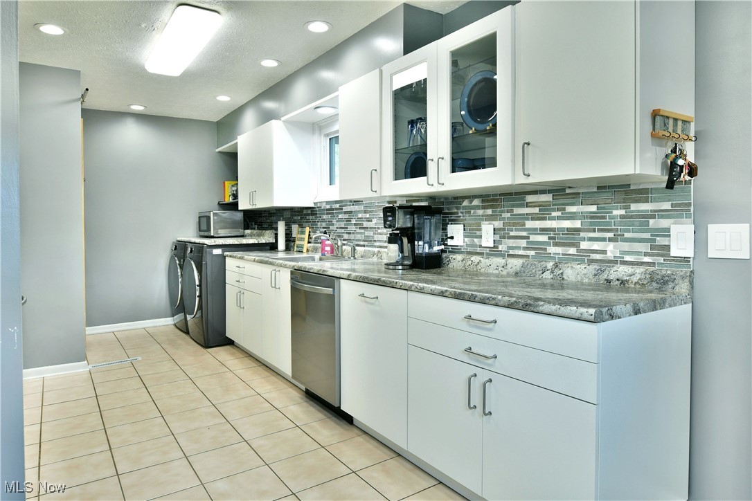 788 Virginia Drive, Warren, Ohio image 13