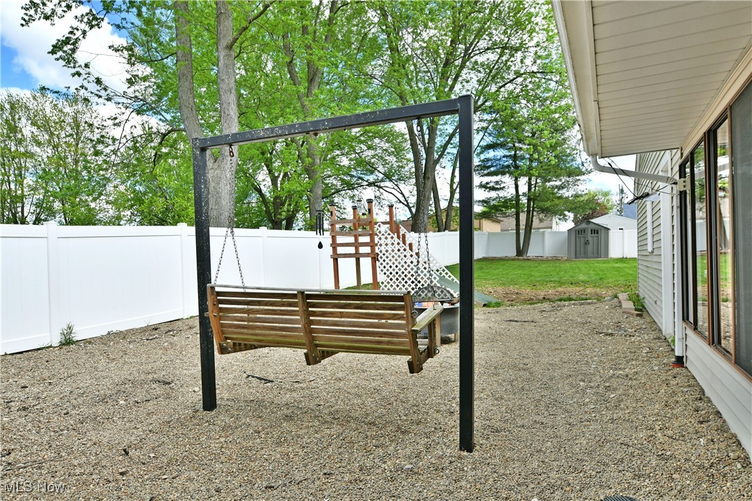 788 Virginia Drive, Warren, Ohio image 44