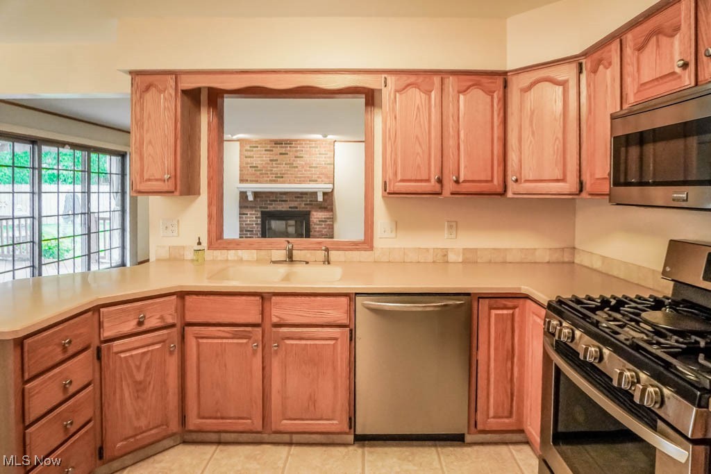 2410 Rohrer Street, North Canton, Ohio image 9