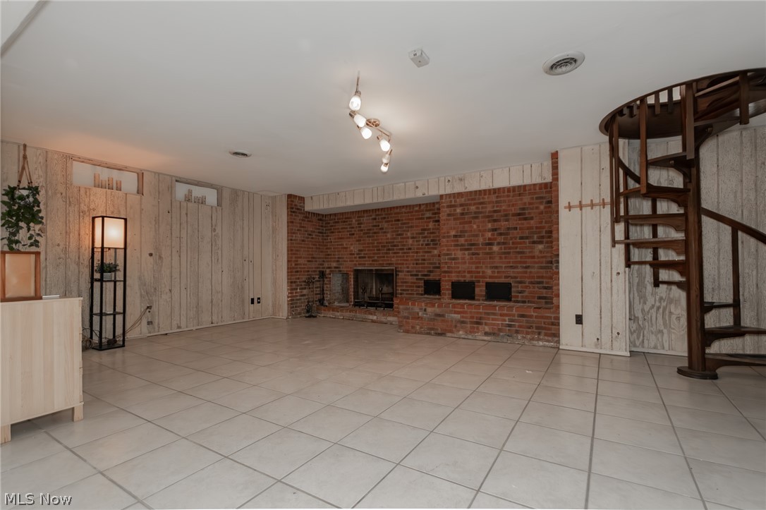 Chester 02 - Residential