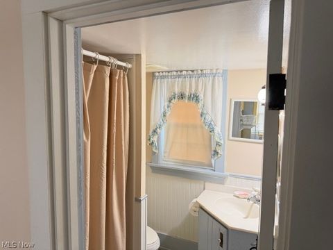 Tiny photo for 9077 Youngstown Kingsville Road, Farmdale, OH 44417 (MLS # 5203006)