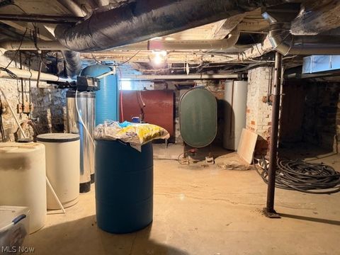 Tiny photo for 9077 Youngstown Kingsville Road, Farmdale, OH 44417 (MLS # 5203006)