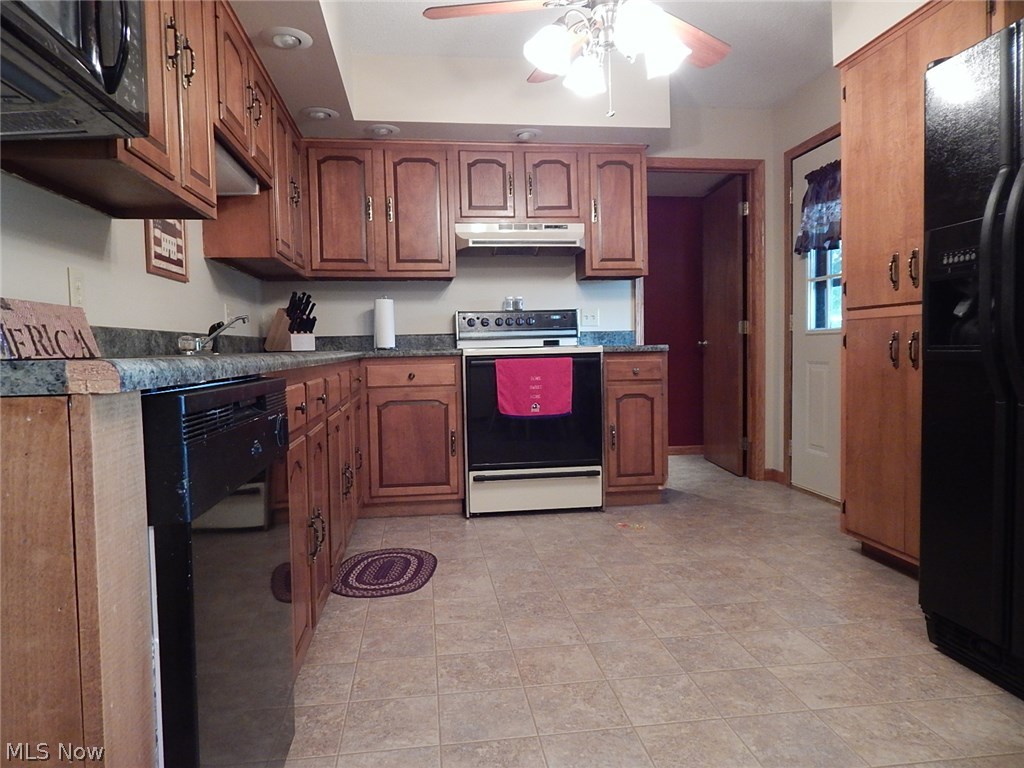 M & E Acres - Residential