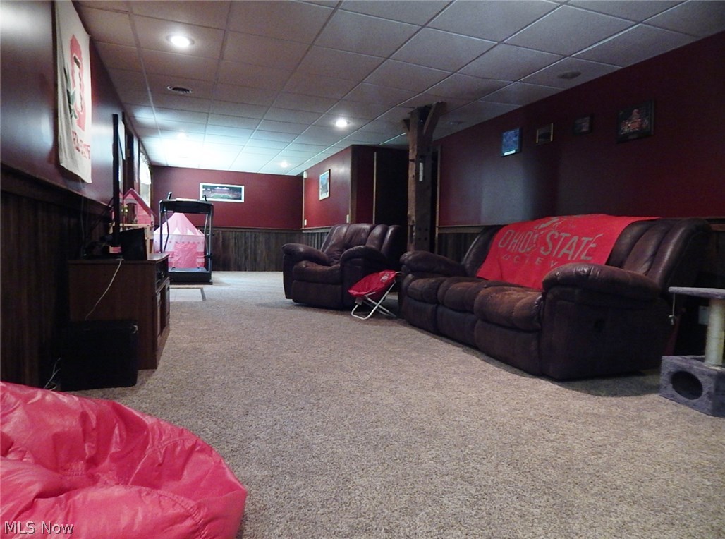 M & E Acres - Residential