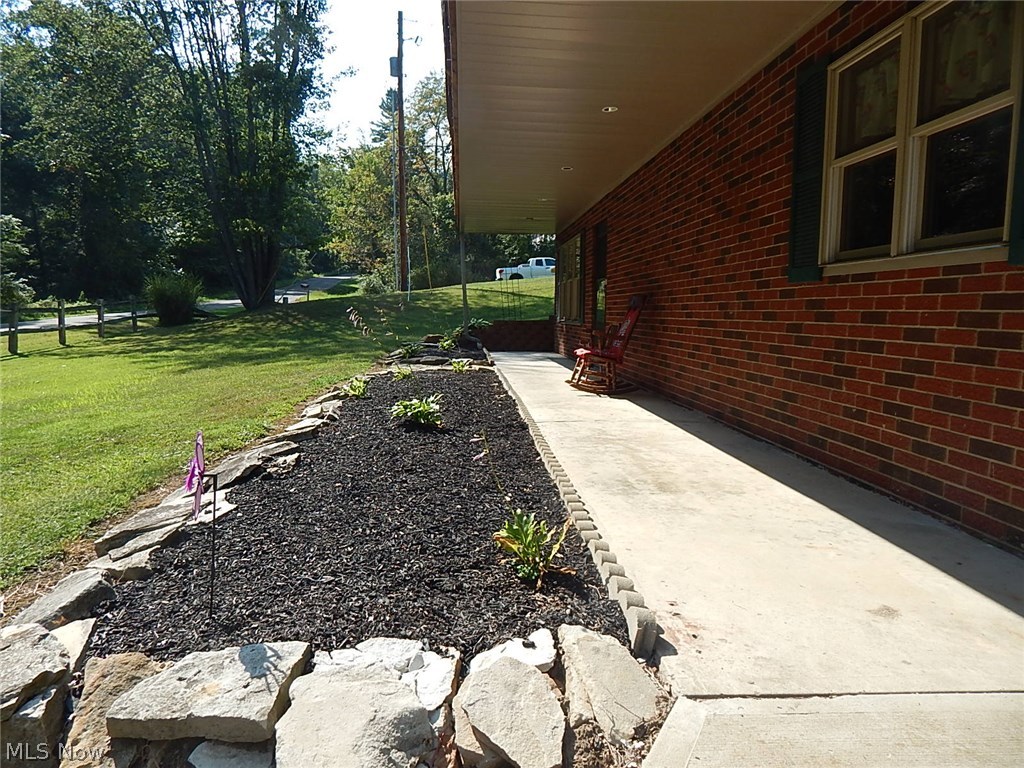 M & E Acres - Residential