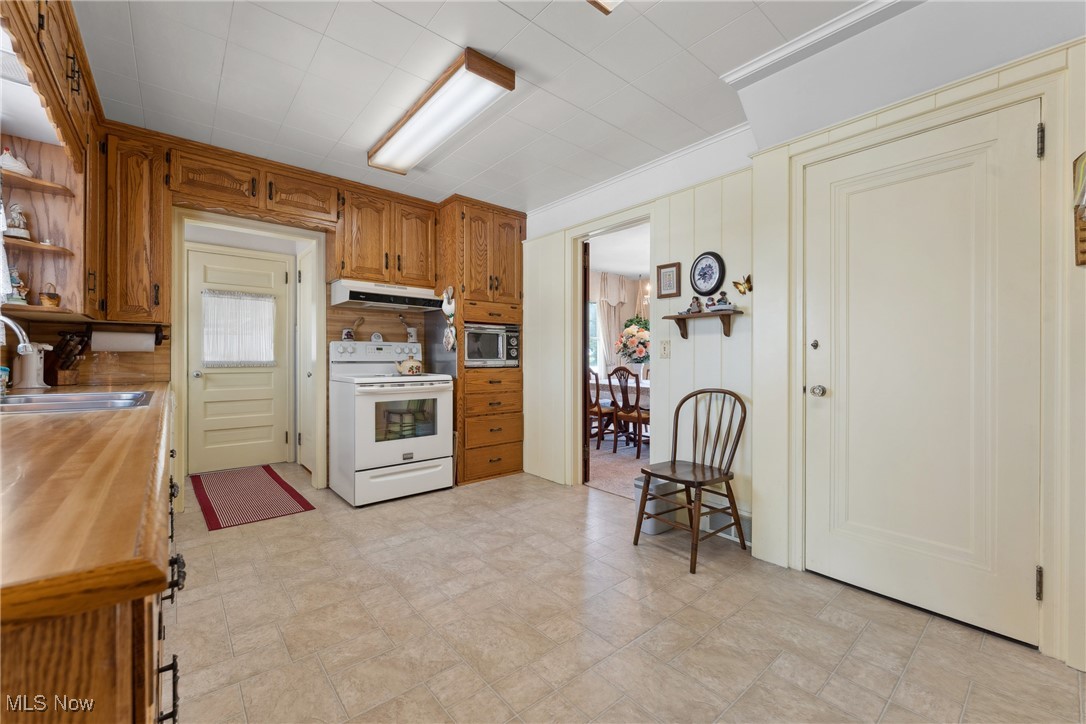 3307 Lincoln Street, Canton, Ohio image 22