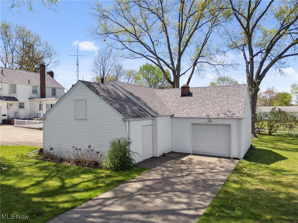 3307 Lincoln Street, Canton, Ohio image 5